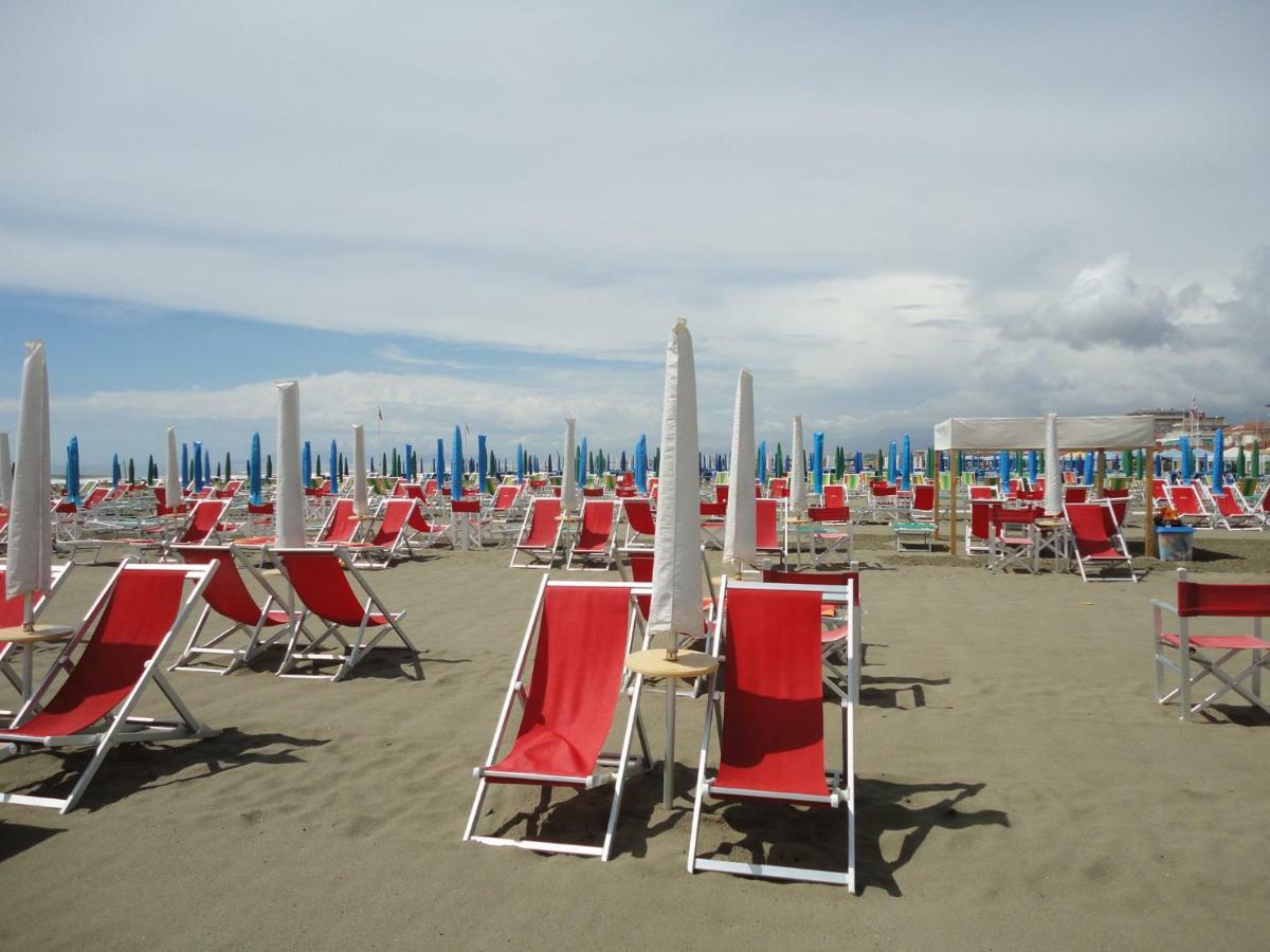 La Casetta Del Viaggiatore - "Traveller'S Home" Torre del Lago Puccini Zewnętrze zdjęcie